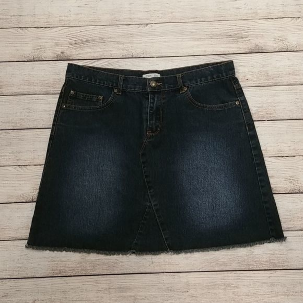 Per‎ Se Blue Jean Denim Raw Hem Skirt